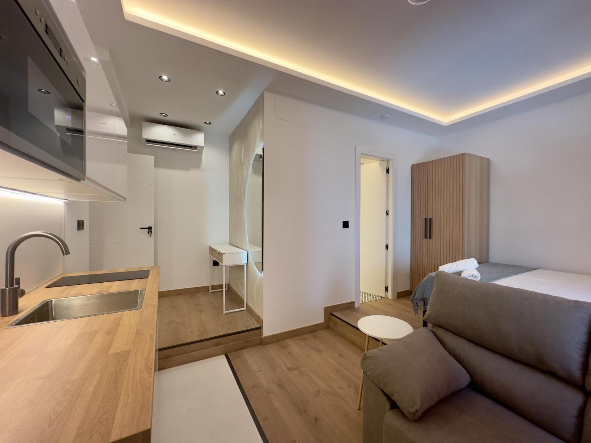 Irreverents Suites Malaga Ngoại thất bức ảnh