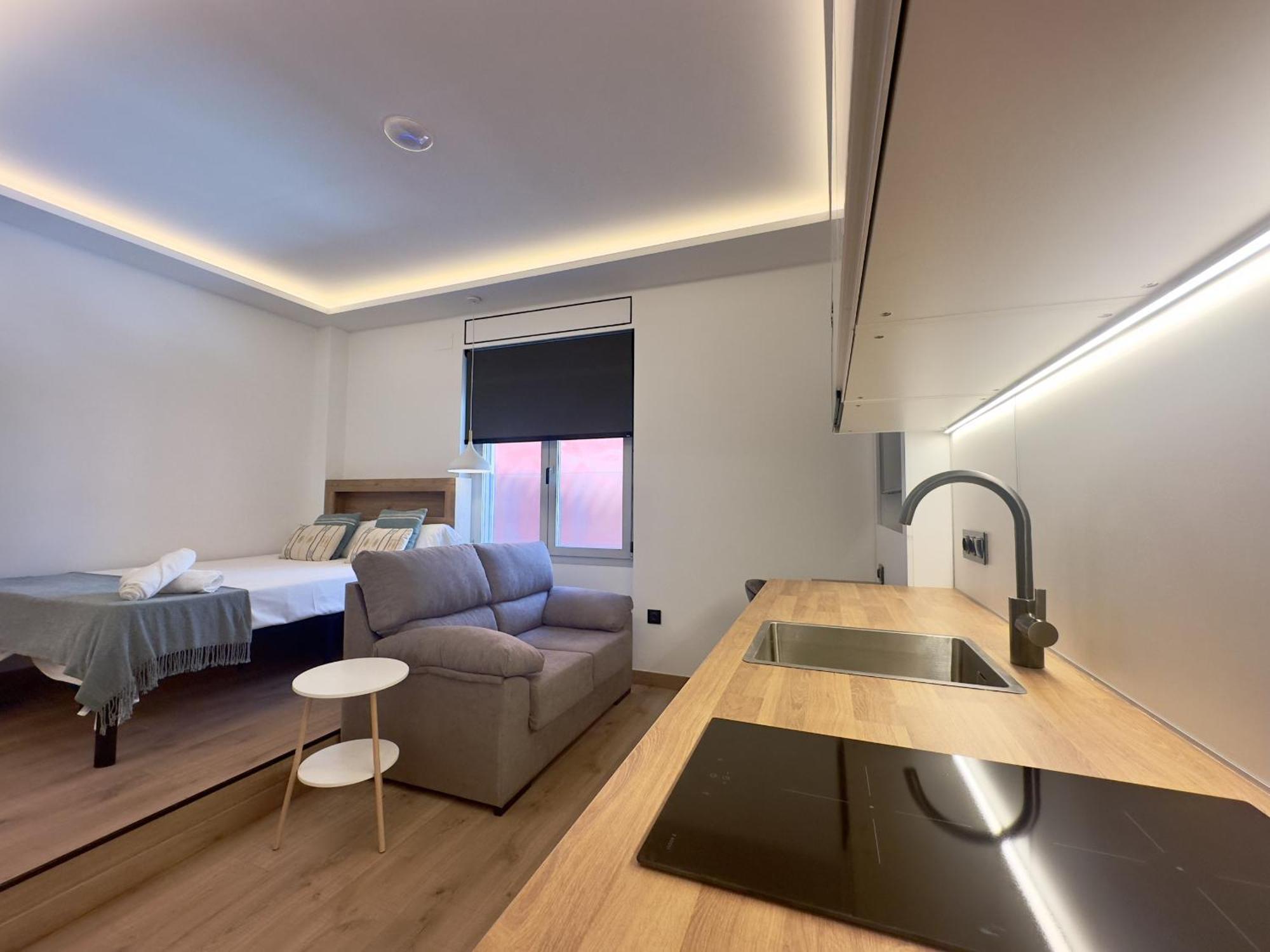 Irreverents Suites Malaga Ngoại thất bức ảnh