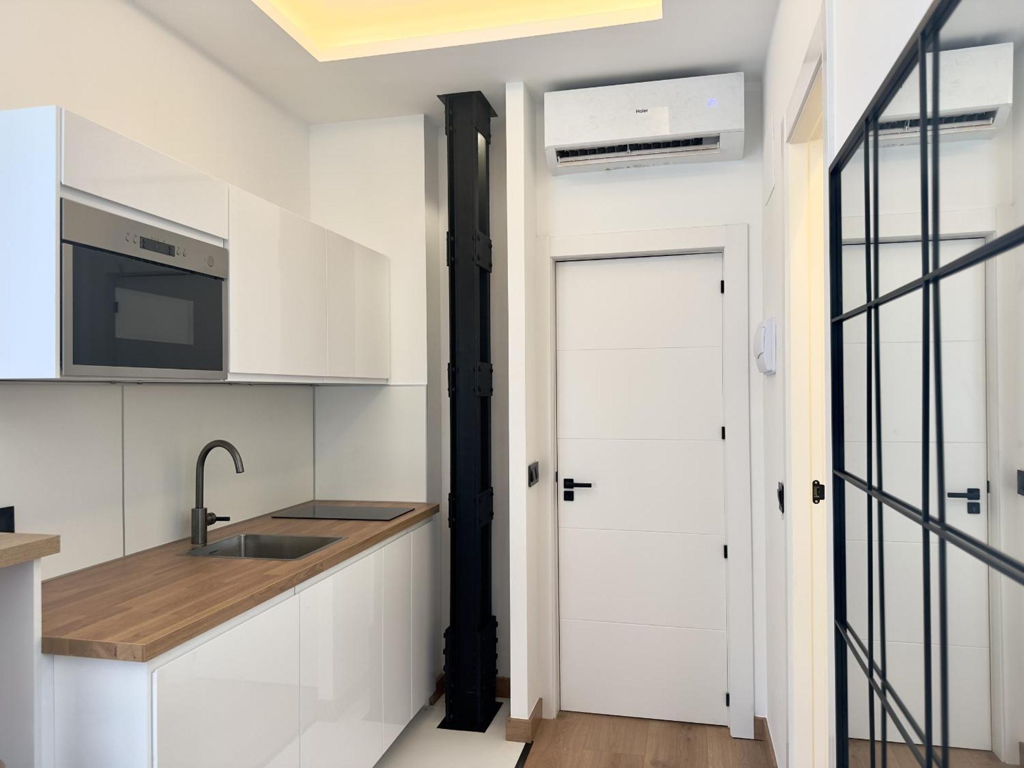Irreverents Suites Malaga Ngoại thất bức ảnh